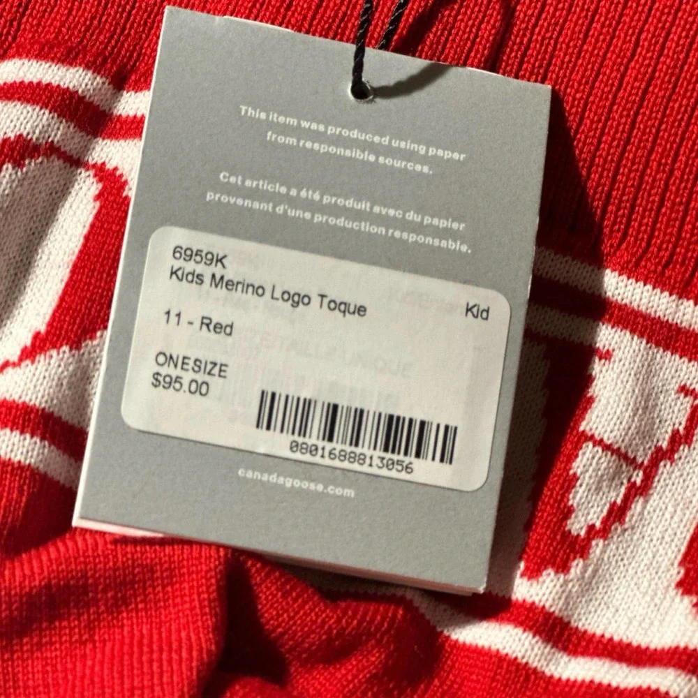 NEW! CANADA GOOSE‎ Kids Merino Wool toque beanie RED